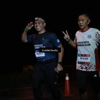 Runner Photo 7843486