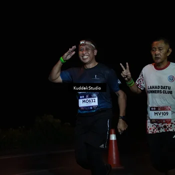 Runner Photo 7843487