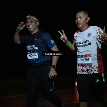 Runner Photo 7843488