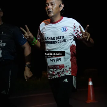 Runner Photo 7843490