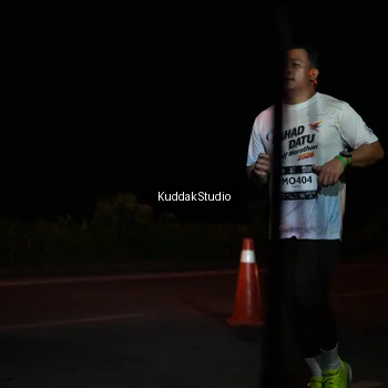 Runner Photo 7843500