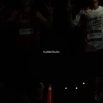 Runner Photo 7843576
