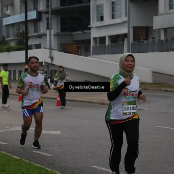 Runner Photo 7843616
