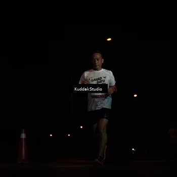 Runner Photo 7843627
