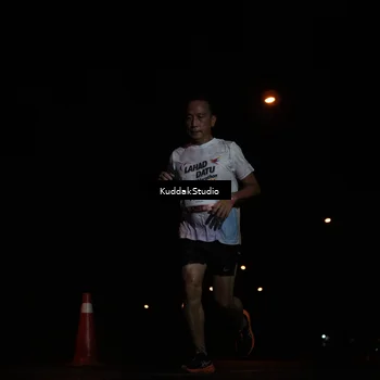 Runner Photo 7843629