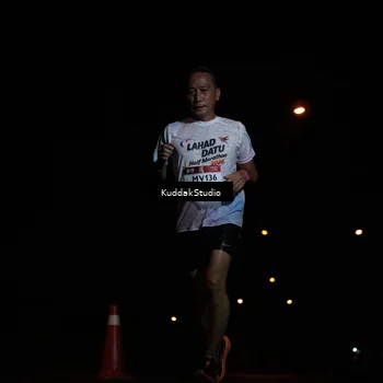 Runner Photo 7843630