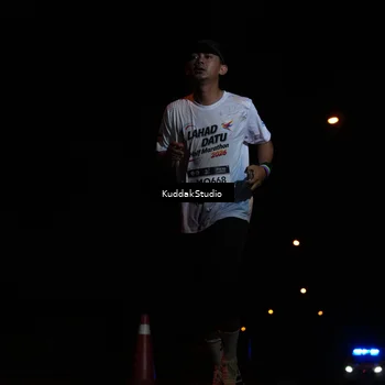 Runner Photo 7843687