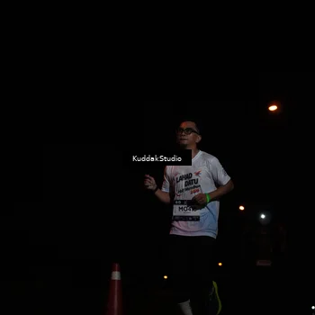 Runner Photo 7843756