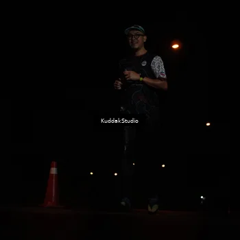 Runner Photo 7843813