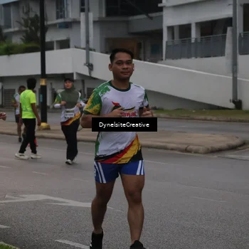 Runner Photo 7843938