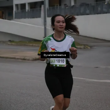 Runner Photo 7843958