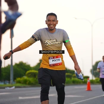 Runner Photo 7843983