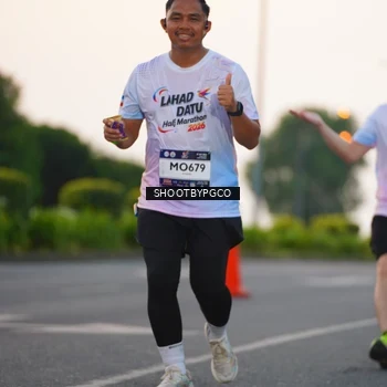 Runner Photo 7843992