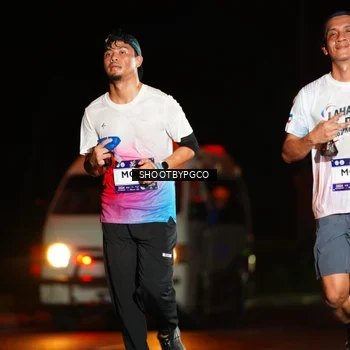 Runner Photo 7844019