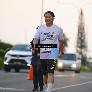 Runner Photo 7844024