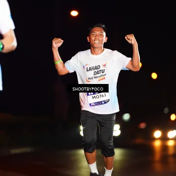 Runner Photo 7844031