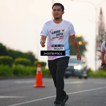 Runner Photo 7844044