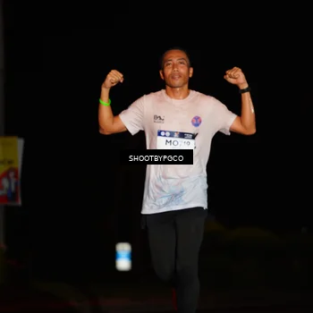 Runner Photo 7844053