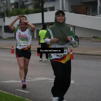 Runner Photo 7844056