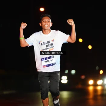 Runner Photo 7844058