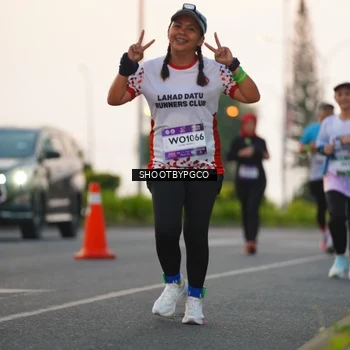 Runner Photo 7844064