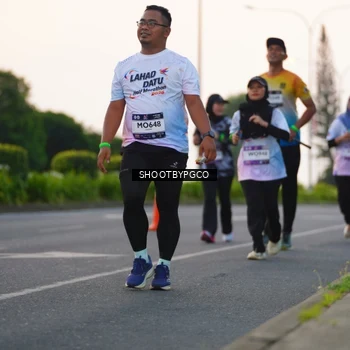 Runner Photo 7844147