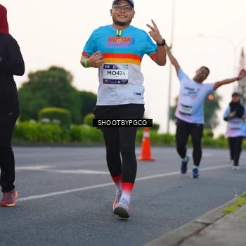 Runner Photo 7844148