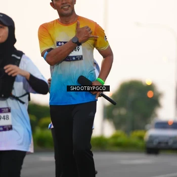 Runner Photo 7844213
