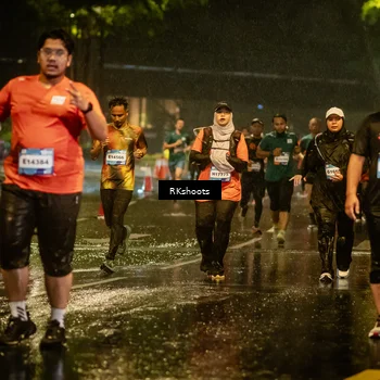 Runner Photo 7844235