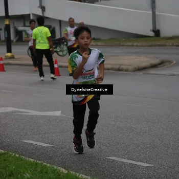 Runner Photo 7844236