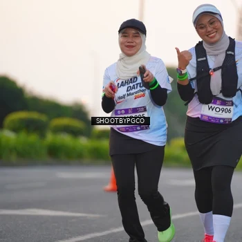 Runner Photo 7844278