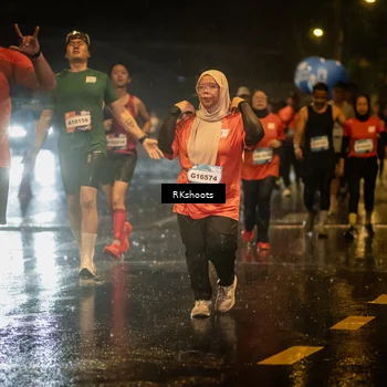 Runner Photo 7844343