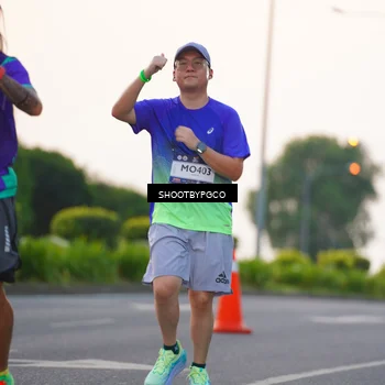 Runner Photo 7844356
