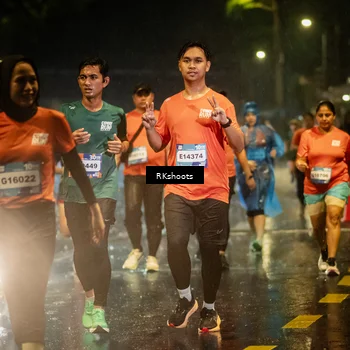 Runner Photo 7844375