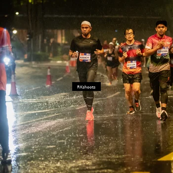 Runner Photo 7844535