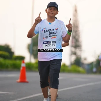 Runner Photo 7844592