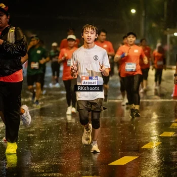 Runner Photo 7844656
