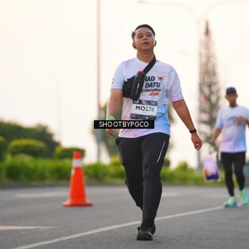 Runner Photo 7844670