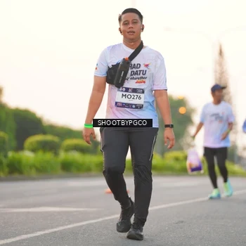Runner Photo 7844708