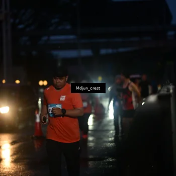 Runner Photo 7844864
