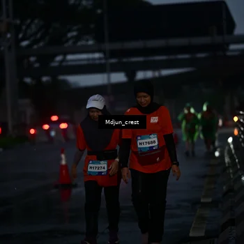 Runner Photo 7845018