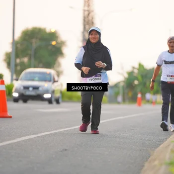 Runner Photo 7845132