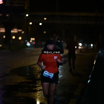 Runner Photo 7845144