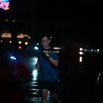 Runner Photo 7845152