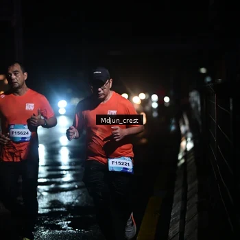 Runner Photo 7845212
