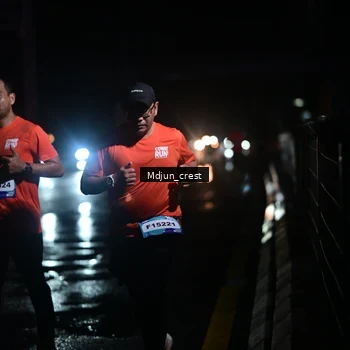 Runner Photo 7845216