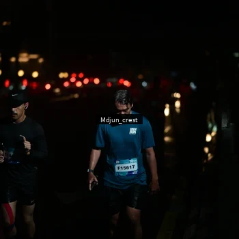 Runner Photo 7845220