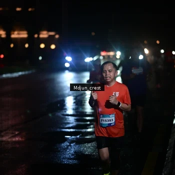 Runner Photo 7845229