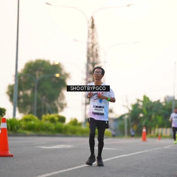 Runner Photo 7845238