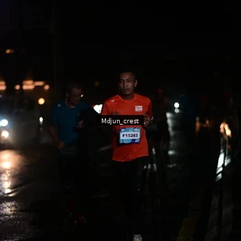 Runner Photo 7845240